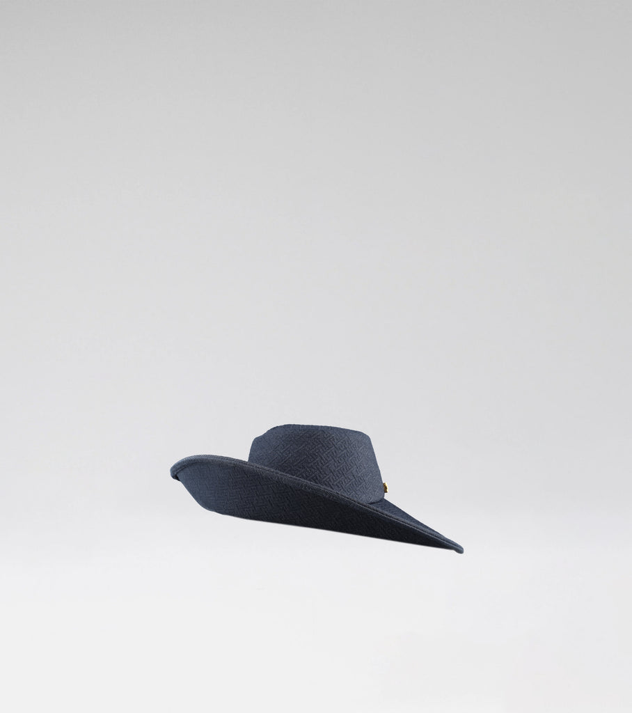 LA CAPELINE - DARK JEANS EMBOSSED