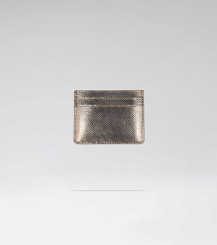 CARDHOLDER 04