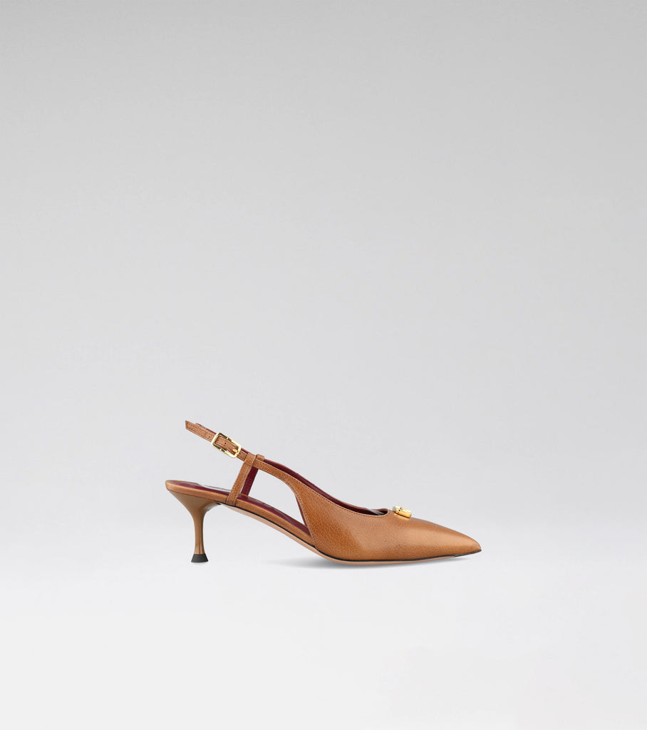 DANIELA slingback pump with pointed toe, MOROBÉ brooch and 60 mm heel.