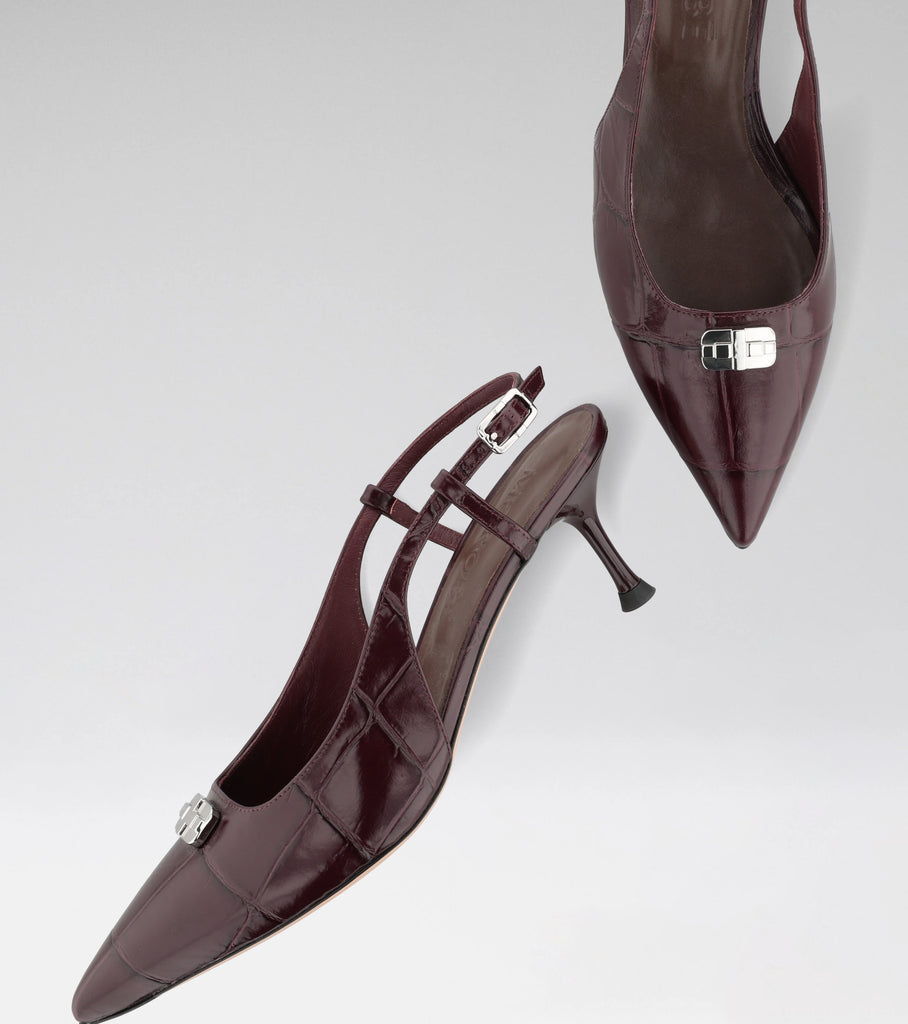 DANIELA slingback pump with pointed toe, MOROBÉ brooch and 60 mm heel.