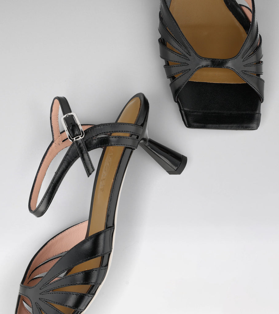 mid heel sandal