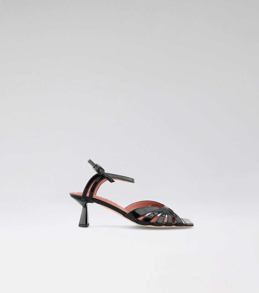 GIOIA black leather sandal with curved straps, squared toe and 60 mm heel.