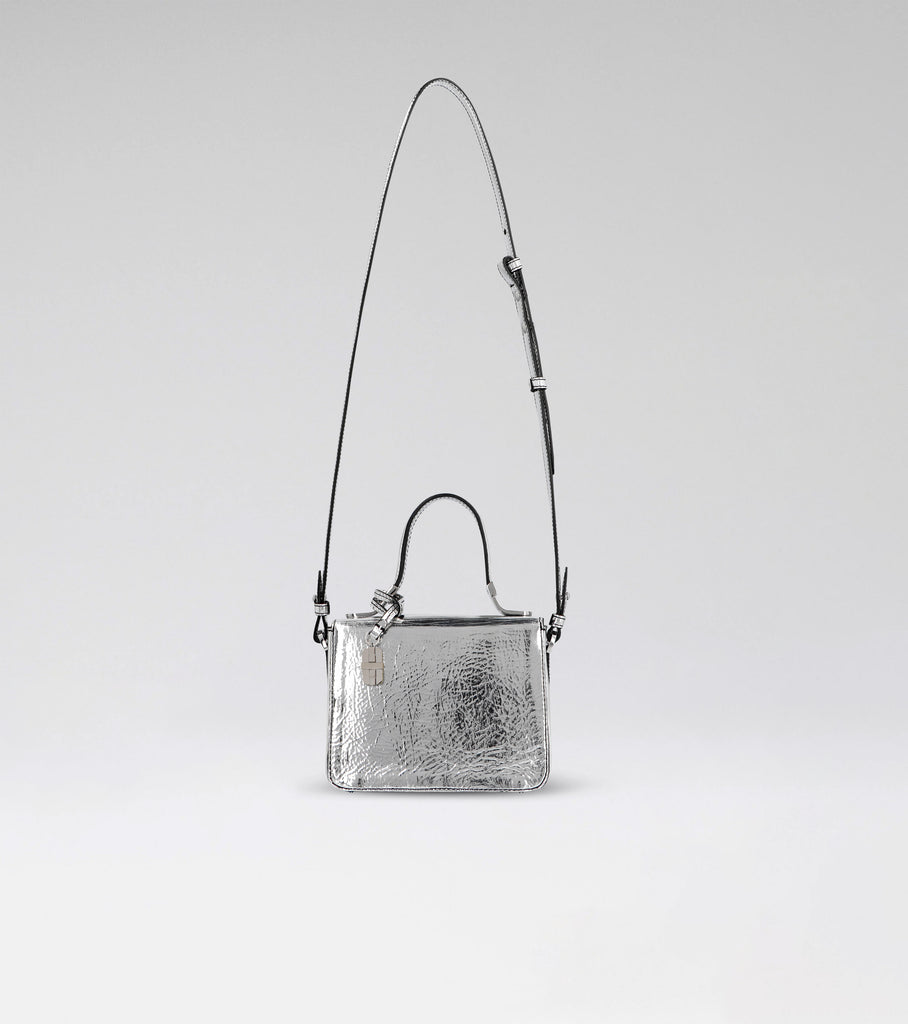 Little silver handbag 