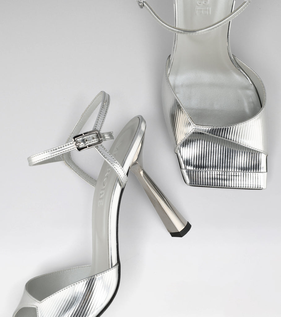 high heel sandal