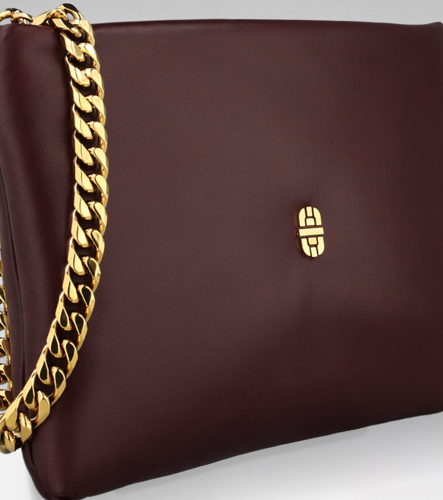 PUFFY POUCH MEDIUM 04