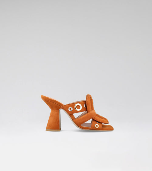 RITA RIVETS 01