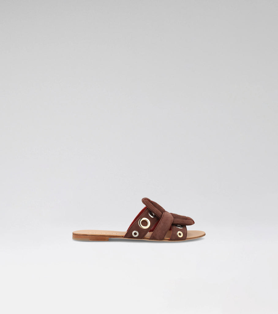flat sandal