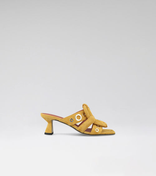 ROMY RIVETS 02