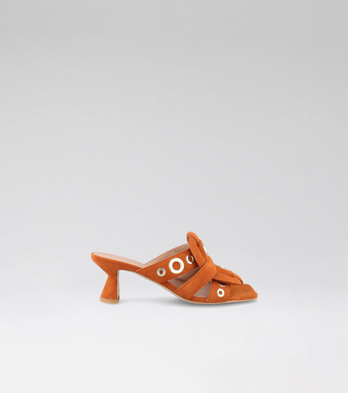 ROMY RIVETS 01
