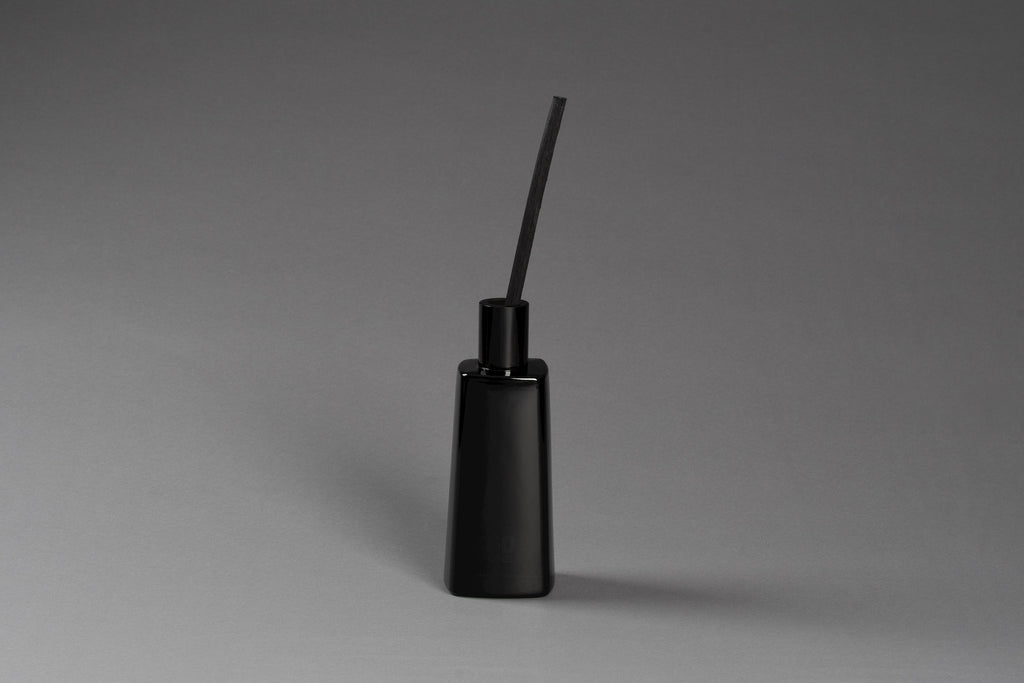 Diffuser with stick